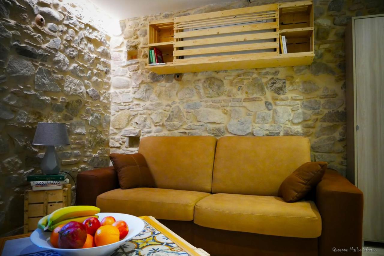 בנוונטו B&B Al Teatro Romano מראה חיצוני תמונה